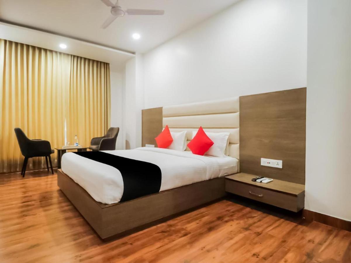 Hotel Gn Pride Amritsar Exterior foto